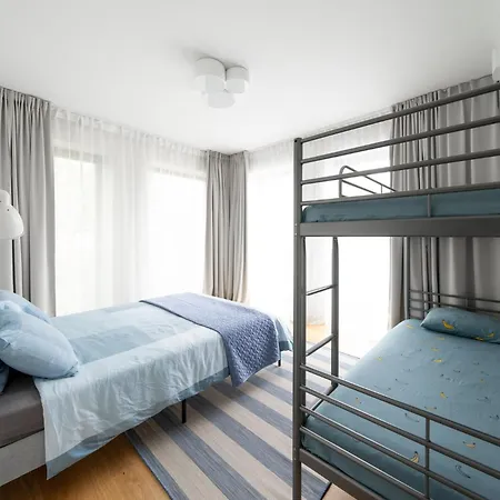 Beautiful New 3br In Great Location Apartman *