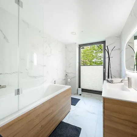 Beautiful New 3br In Great Location Апартаменти Таллінн