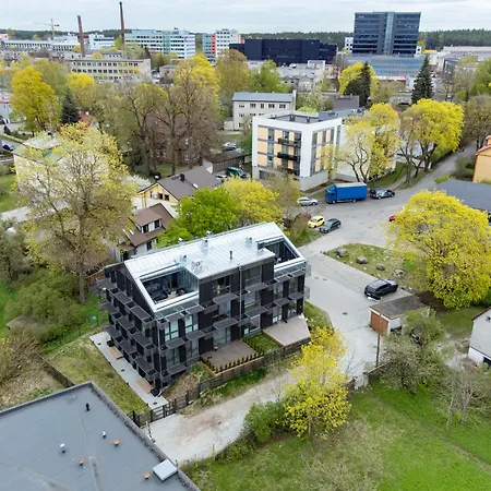 Beautiful New 3br In Great Location Apartment